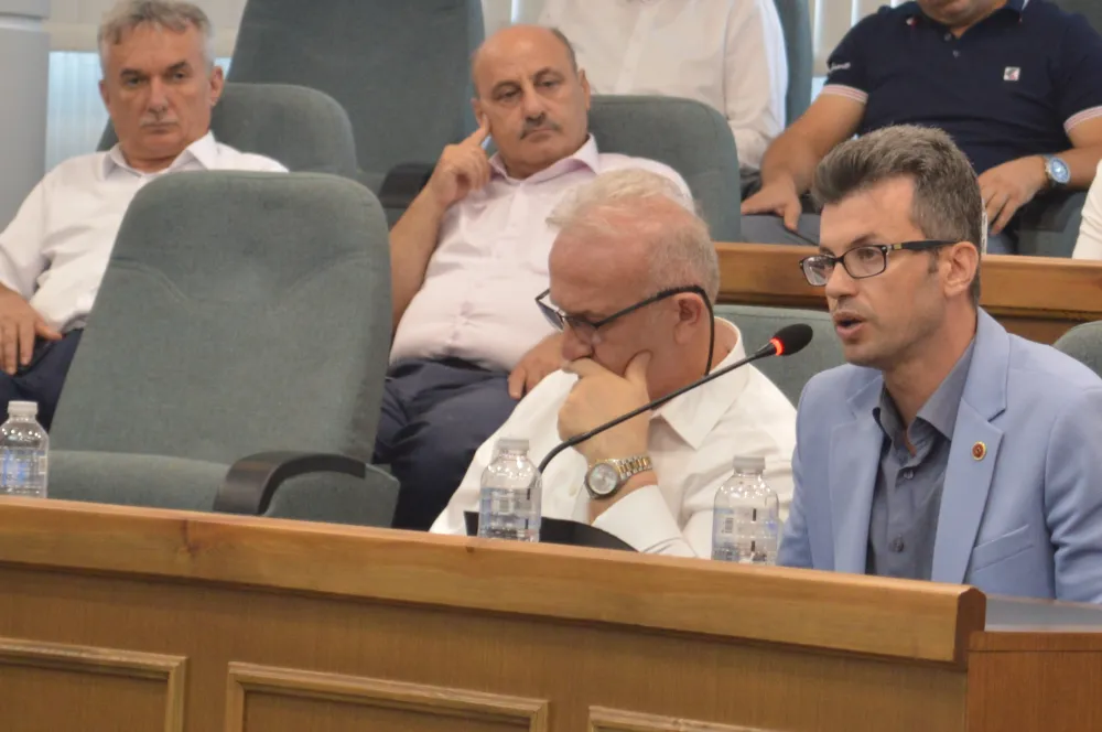 CHP’Lİ ÇANKAYA’DAN AKÇAABAT’IN SOSYO-EKONOMİK DURUMUNA ELEŞTİRİ
