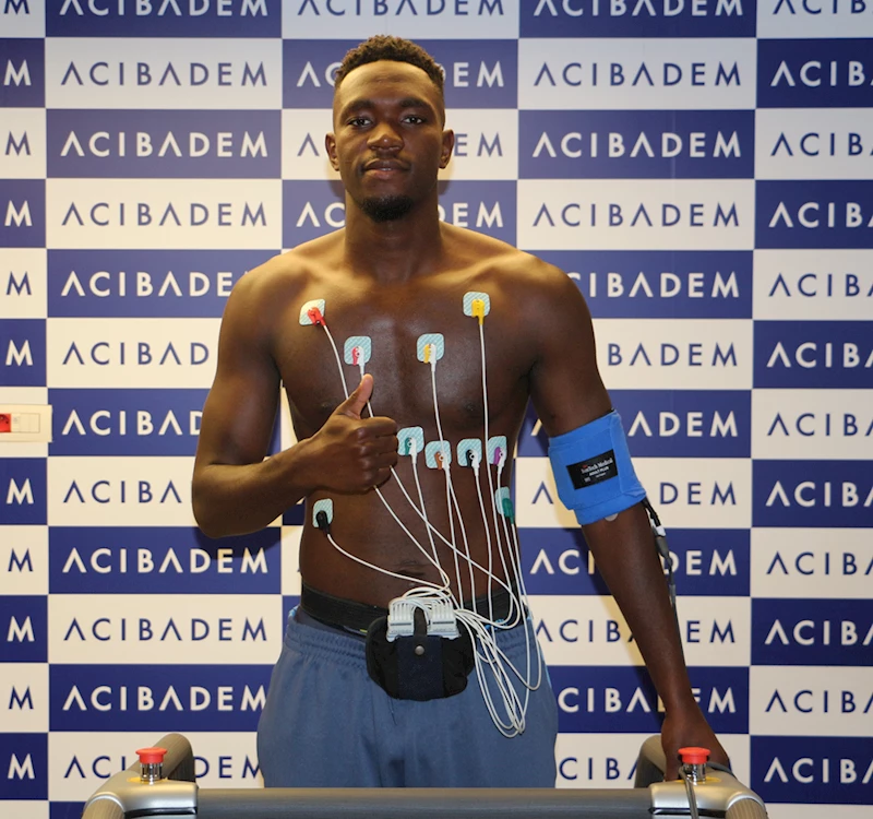 Çaykur Rizespor, Fildişi Sahili Milli Takımı kalecisi Yahia Fofana