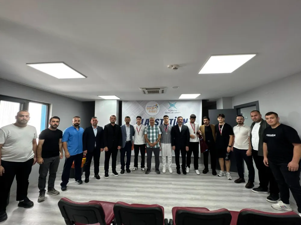 MİLLETVEKİLİ KOÇ’TAN GENÇLİK MERKEZİ’NE TAM NOT