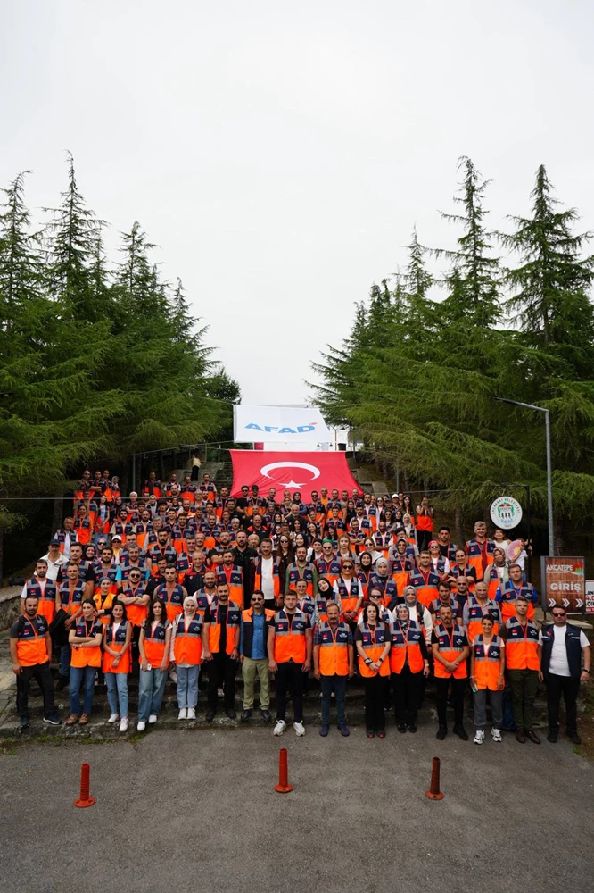 AFAD GÖNÜLLÜLERİ AKÇAABAT