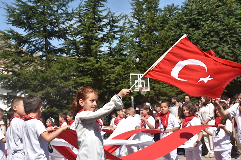 Trabzon ve çevre illerde yeni eğitim öğretim yılı başladı
