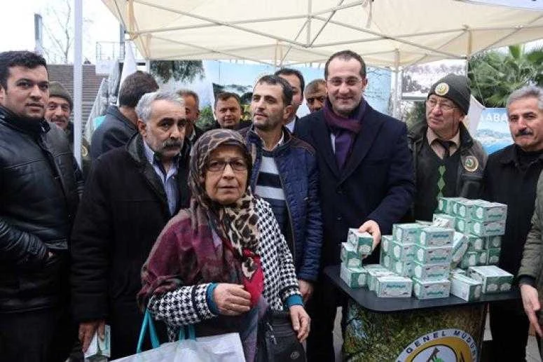 Ormaniye çay dağıttı