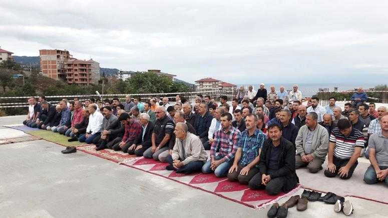 Açık havada bayram namazı