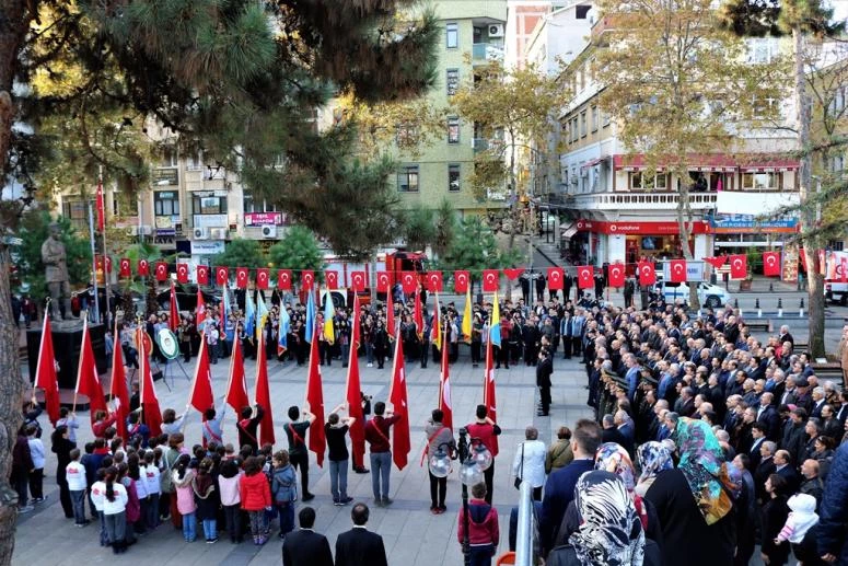 Ata’nın huzurunda